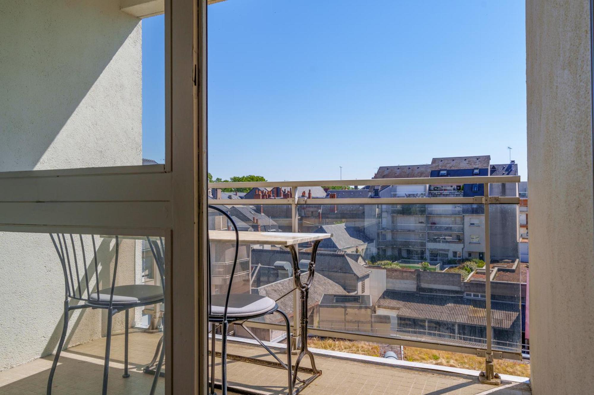 Appartement Spacieux Hyper Centre Avec Parking Privé *